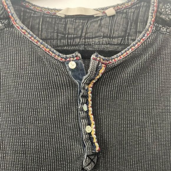 Soft Surroundings Cobi Thermal Velvet Trim Shirt Black Lightweight Size Medium - Picture 4 of 8